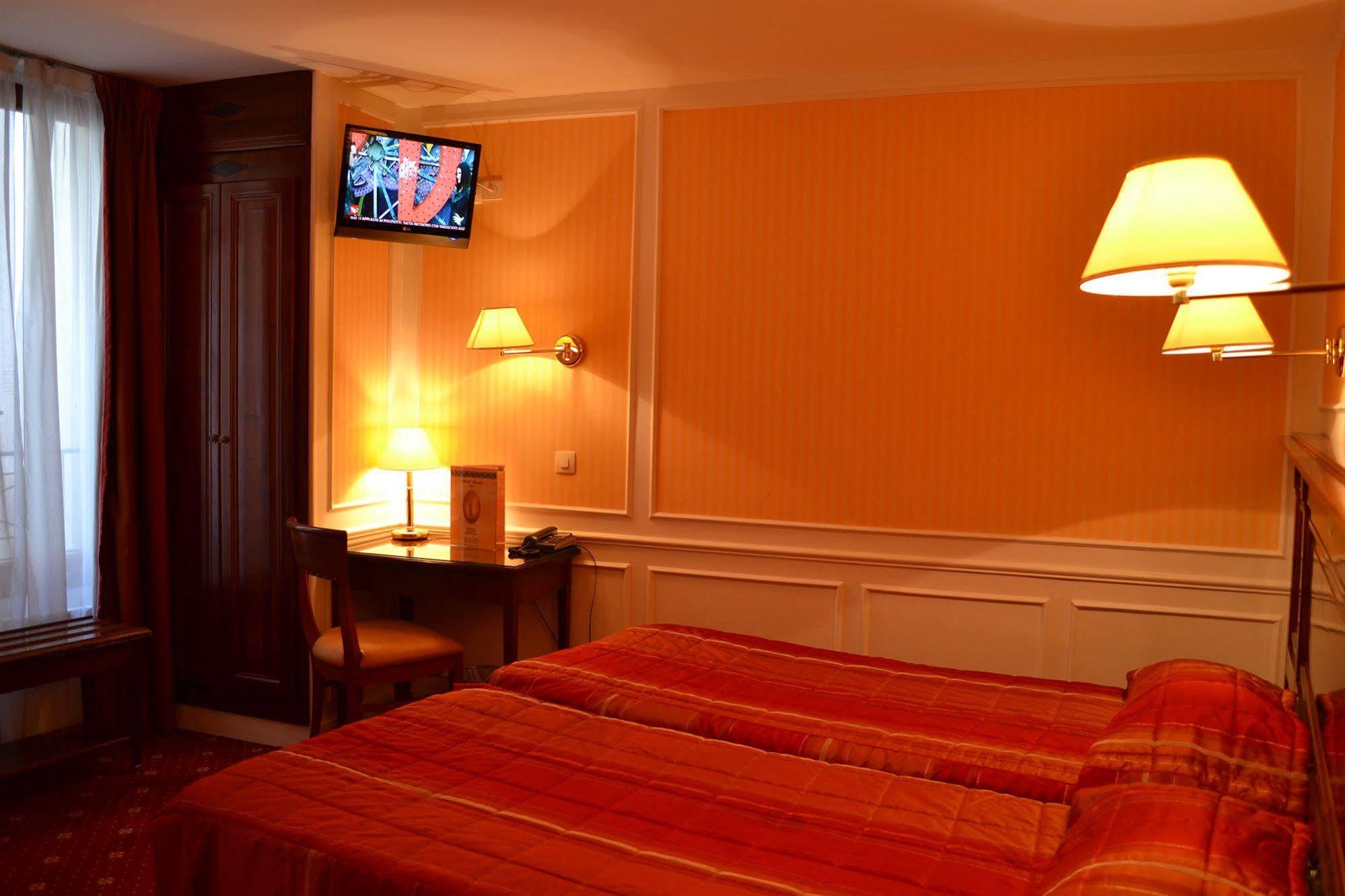 Hotel Touring Opera Paris Exterior foto