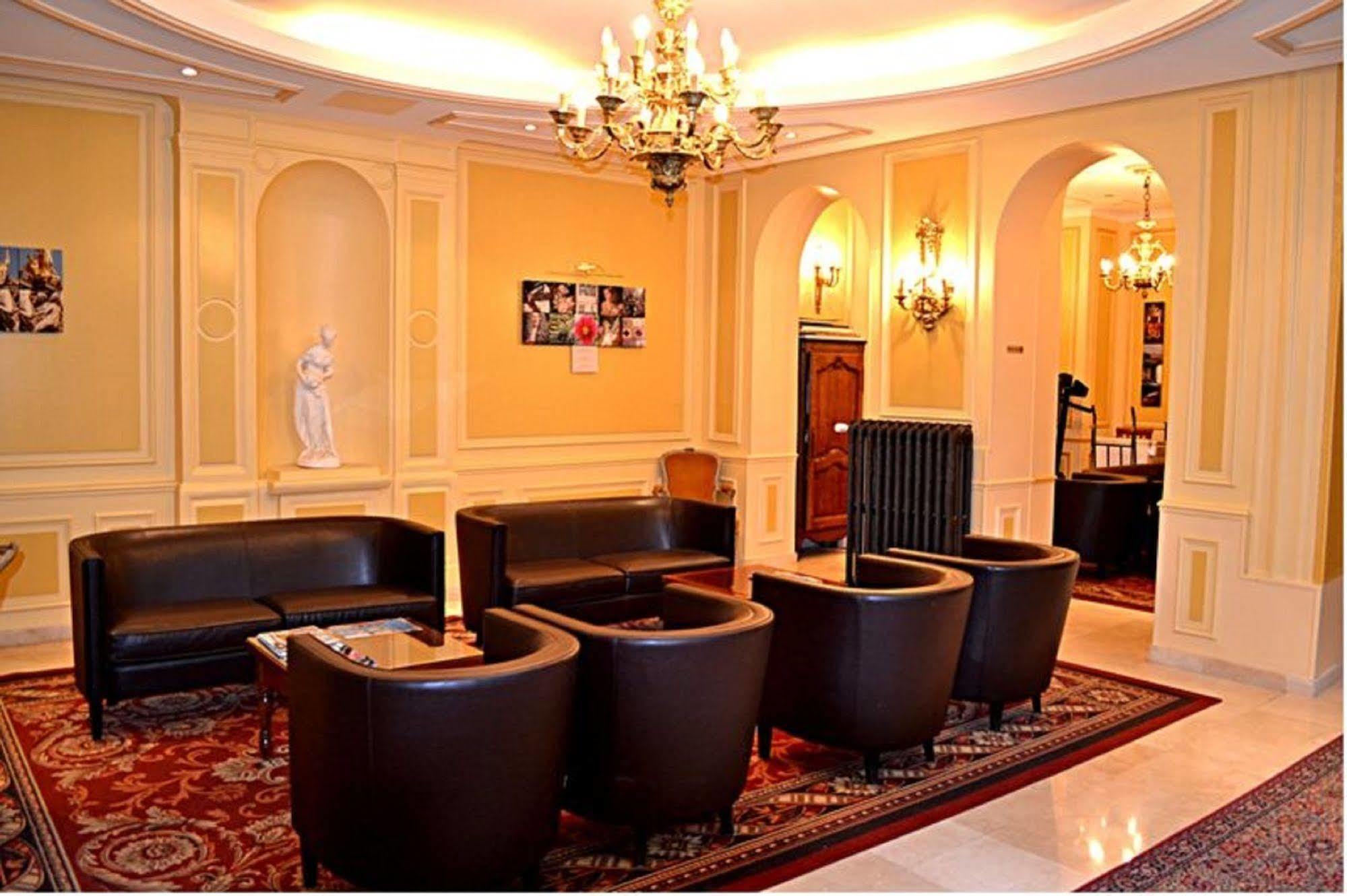 Hotel Touring Opera Paris Exterior foto